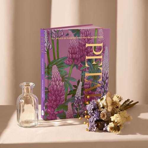 The Illustrated Petal Book & Dried Posy
