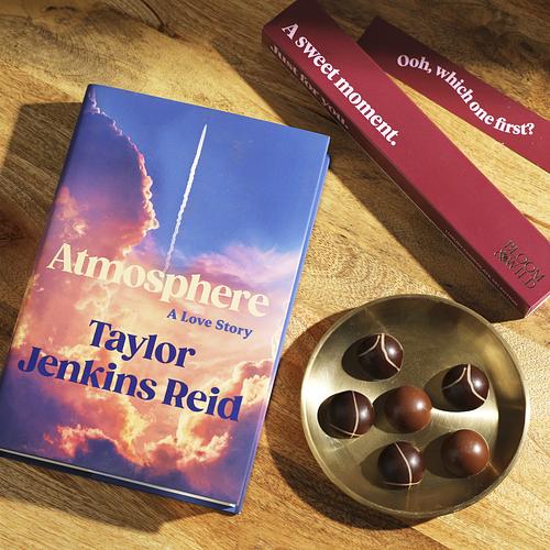 The Bestseller Book & Chocs Bundle