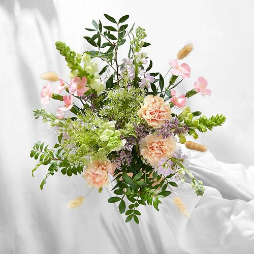 The Yui & Pink Ripple Vase