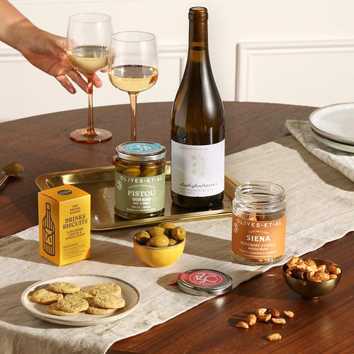 The White Wine & Nibbles Hamper