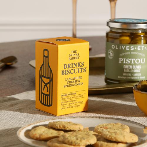 The White Wine & Nibbles Hamper